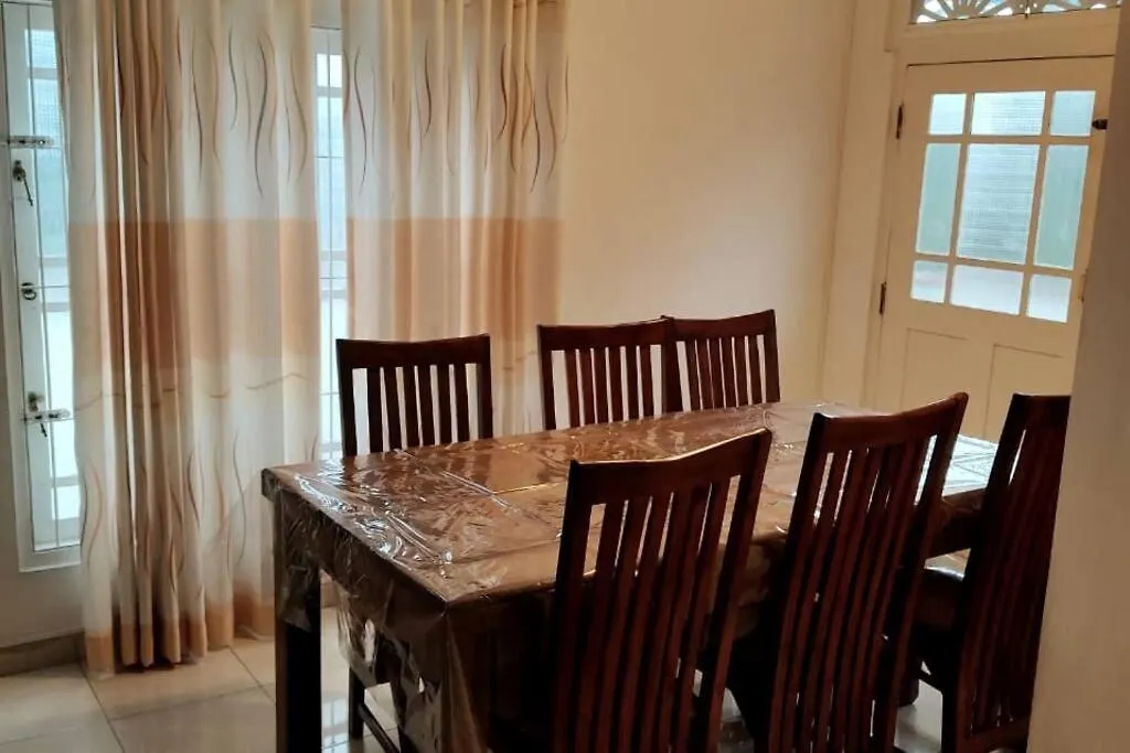 Sobasee Holiday Bungalow Kandy 0*,
